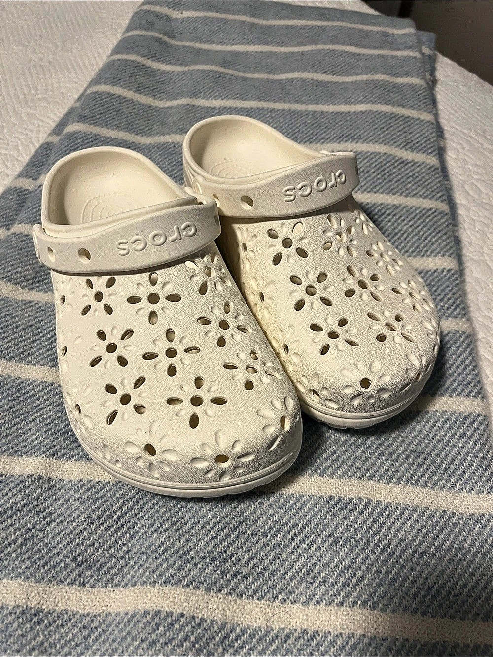 Crocs Classic Floral Clog women’s 9